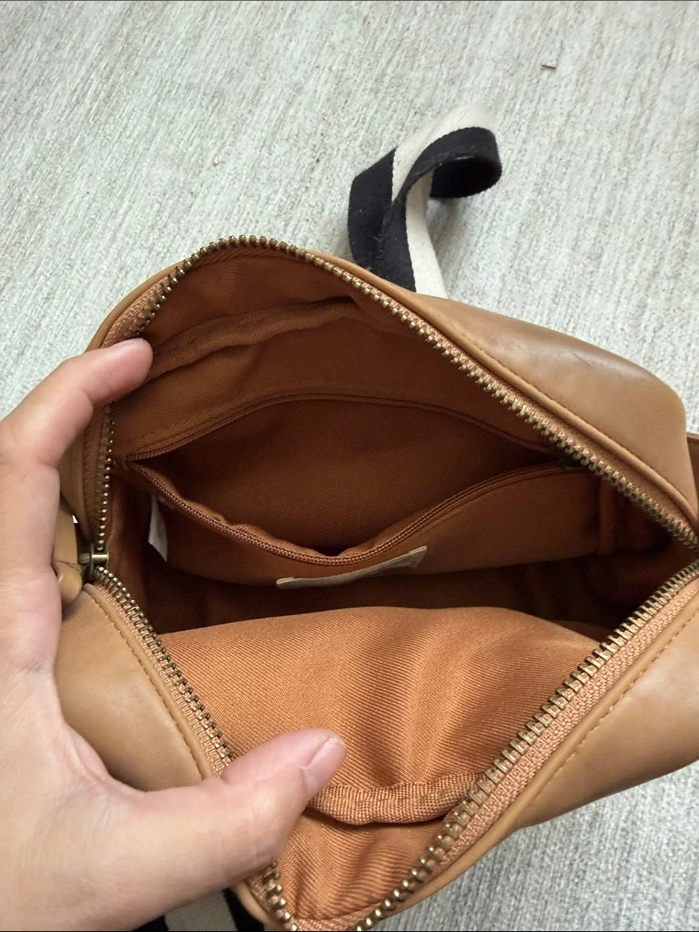 Leather Crossbody Bag in Tan with Black-Trim Strap - Picture 4 of 4